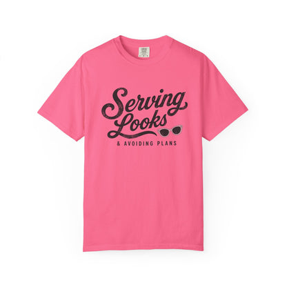 Serving Looks Tee