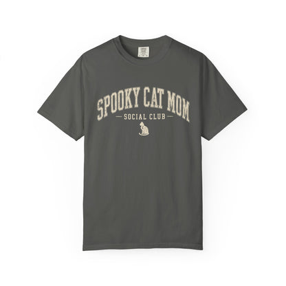 Spooky Cat Mom Tee