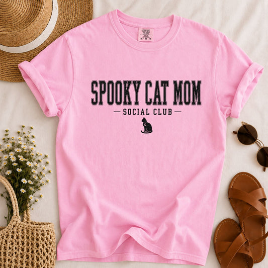 Spooky Cat Mom T-shirt