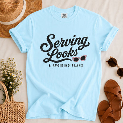 Serving Looks T-shirt