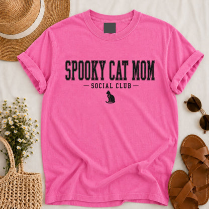 Spooky Cat Mom T-shirt