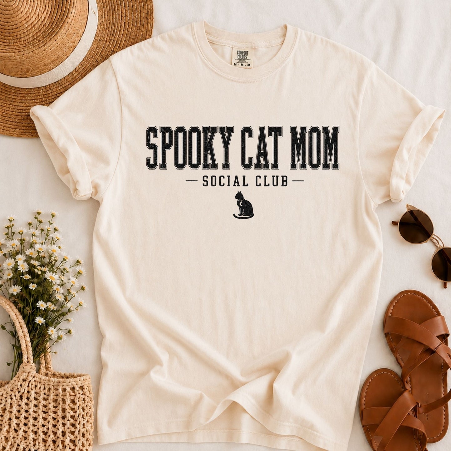 Spooky Cat Mom T-shirt